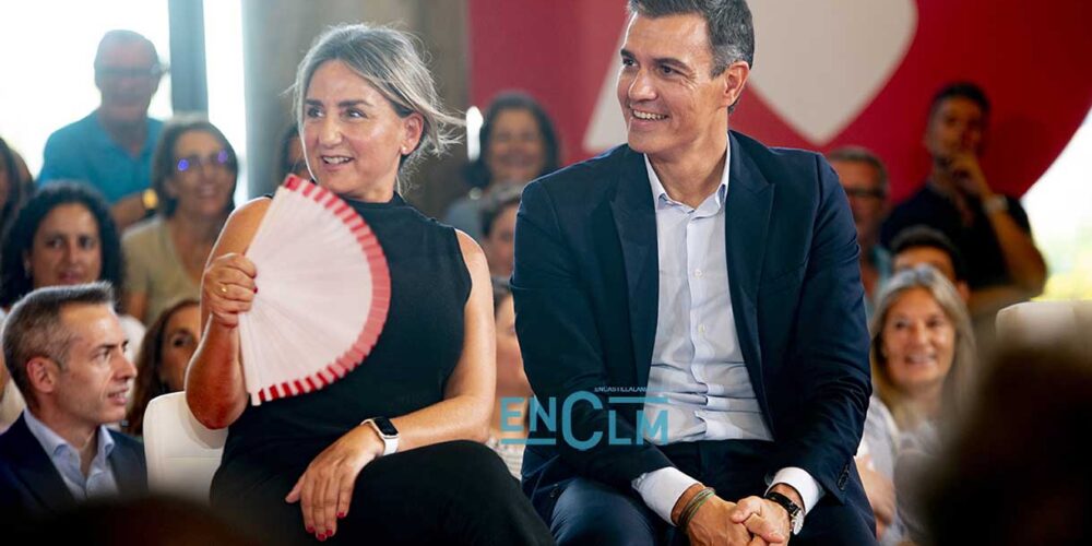Milagros Tolón y Pedro Sánchez, en una imagen de archivo en Toledo. Foto: Rebeca Arango.