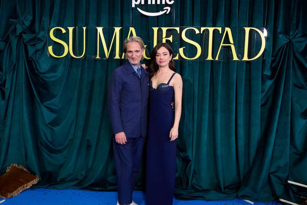 Anna Castillo y Ernesto Alterio, protagonistas de 'Su Majestad', que se emite en Prime Video