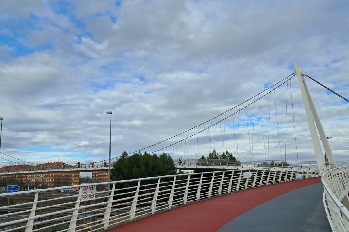 Imagen de la pasarela ciclopeatonal entre Ciudad Real y Miguelturra