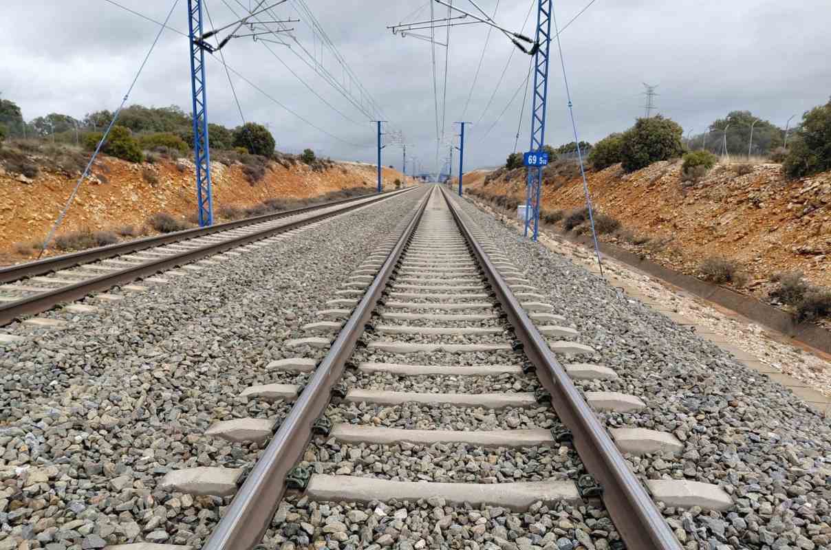 Aerotraviesas para el AVE.