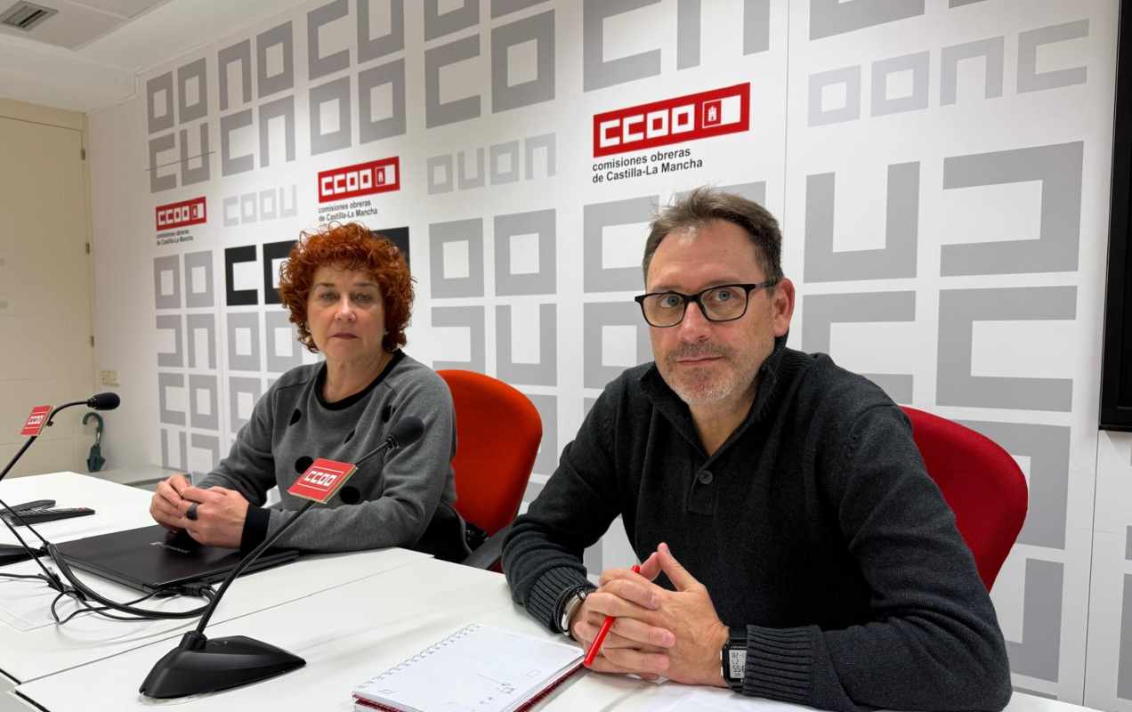 Maribel Cabañero y Juan Carlos García, de CCOO.