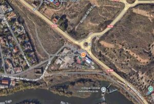 Detienen a dos personas por tráfico de drogas en la avenida de Adolfo Suárez en Toledo.