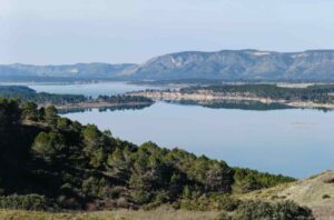 Embalse de Buendía, desde el yacimiento romano de Ercávica. Foto: David Romero.
