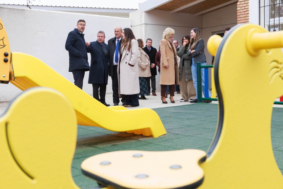 El presidente de Castilla-La Mancha, Emiliano García-Page, inaugura, en Belmonte (Cuenca), la Escuela Infantil ‘Fray Luis de León’. (Fotos: D. Esteban González // JCCM)
