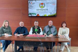 Presentación de la feria del aceite de oliva y las nueces de Talavera