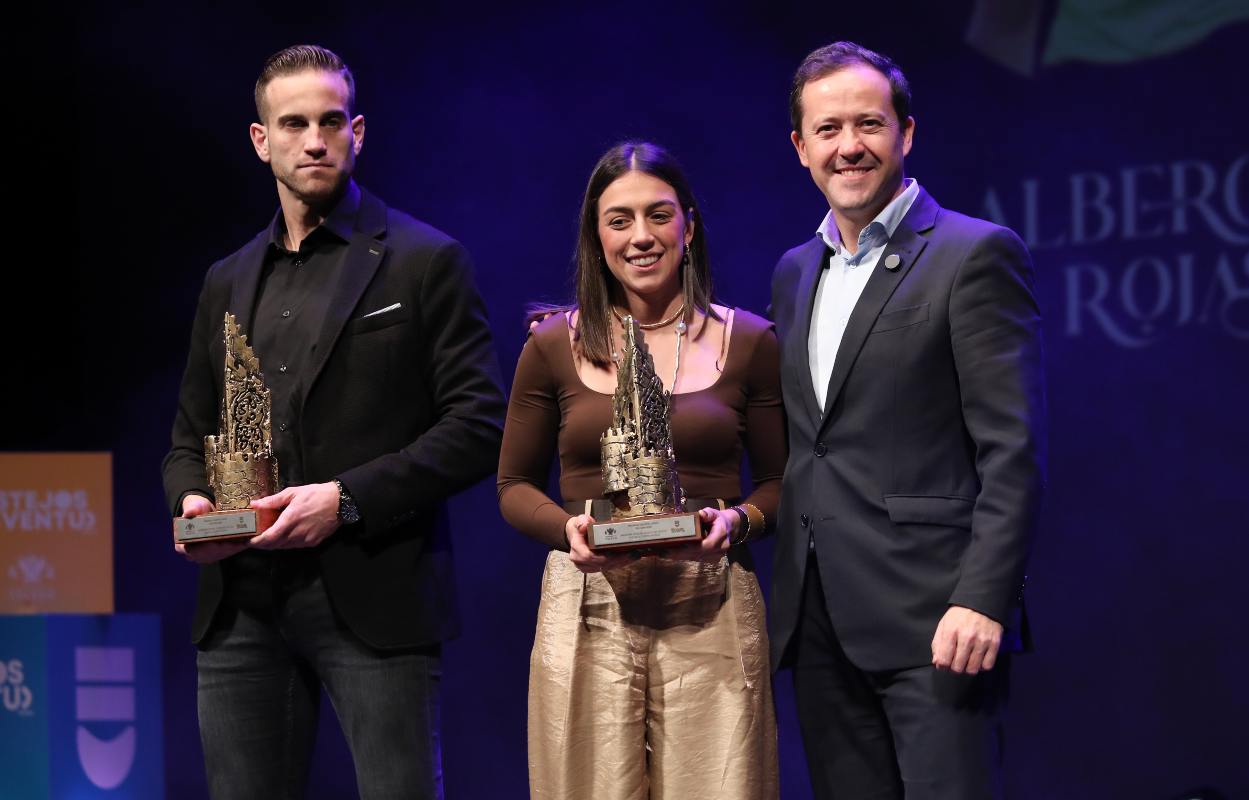 Noelia Gutiérrez y Javier Alberola fueron premiados en el apartado de 'mención local'.