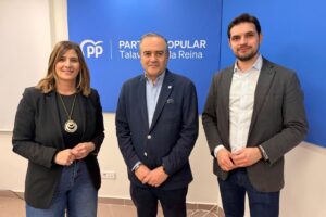 Carolina Agudo, José Julián Gregorio y Santiago Serrano