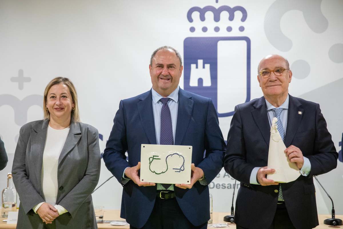 l consejero de Agricultura, Ganadería y Desarrollo Rural, Julián Martínez Lizán