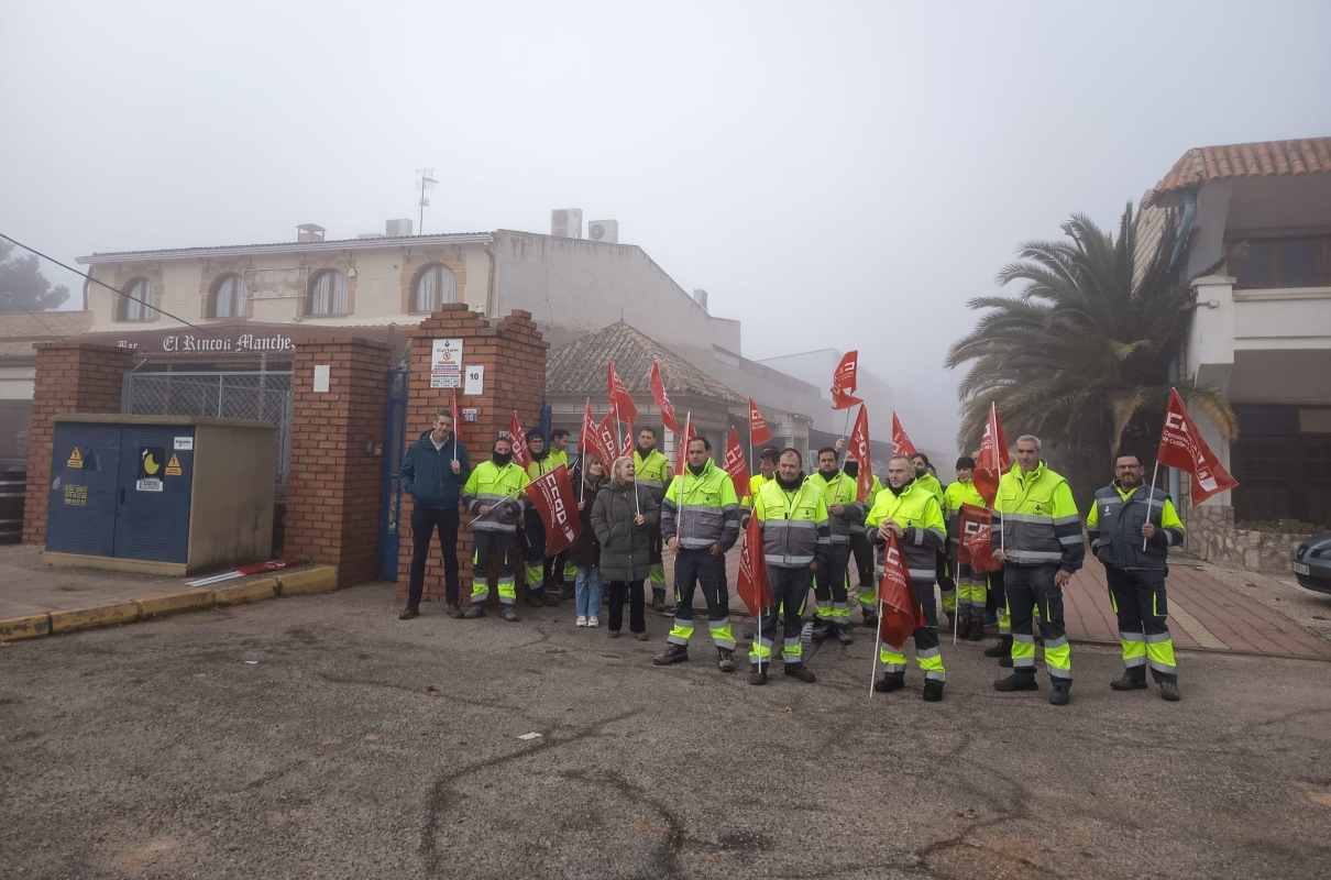 Trabajadores de Pinasa.