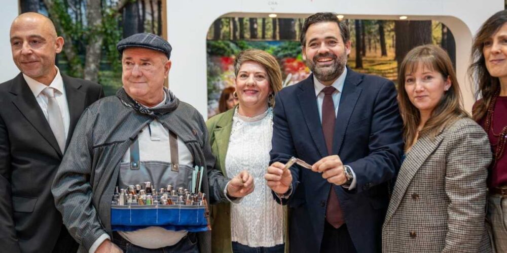 Paco Núñez visitó Fitur en el Día de Albacete.