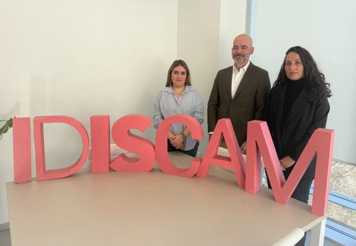 Íñigo Cortázar visitó el Idiscam.