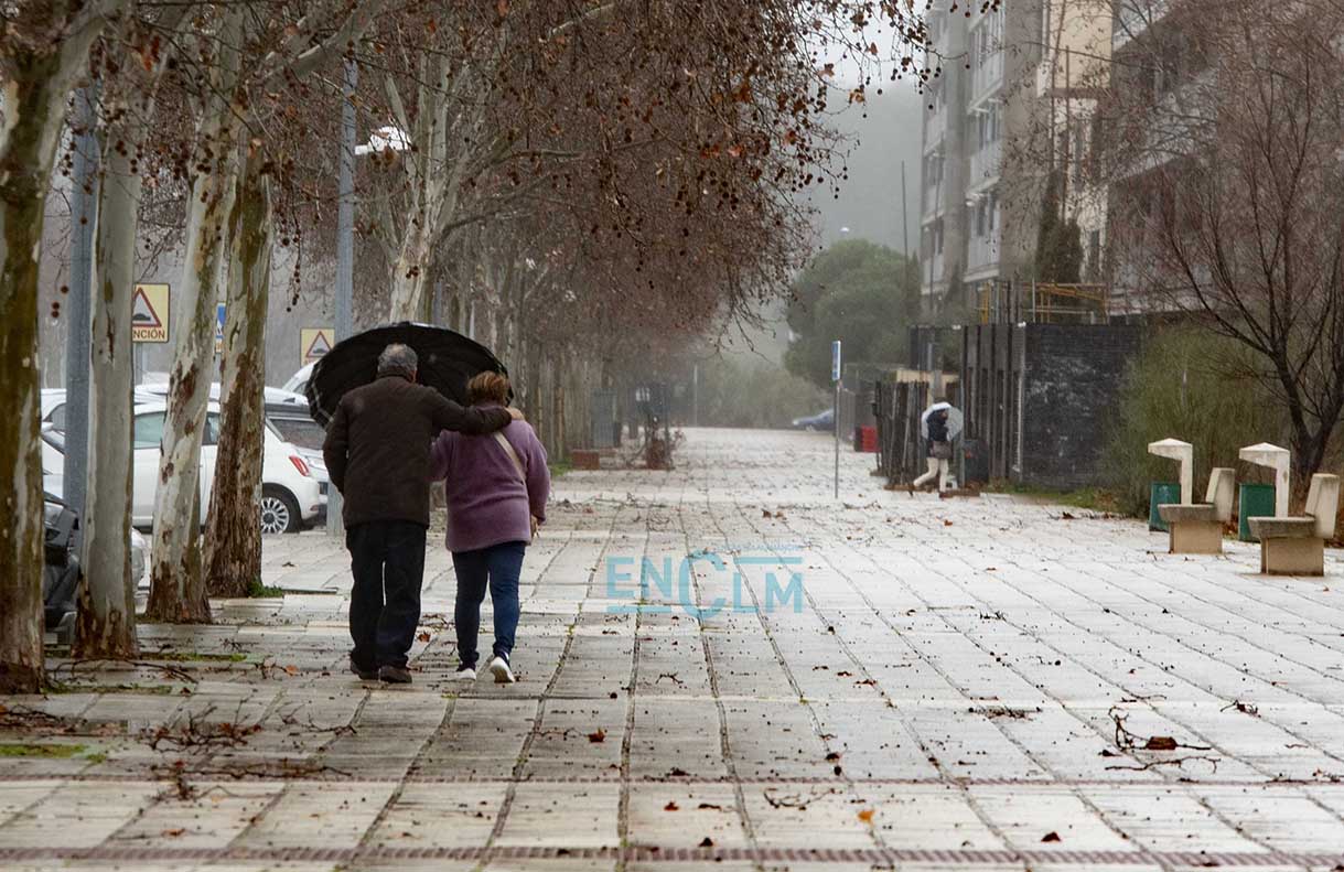 Lluvia y fuerte viento durante el paso de borrasca Kristin por Toledo. Foto: Rebeca Arango.