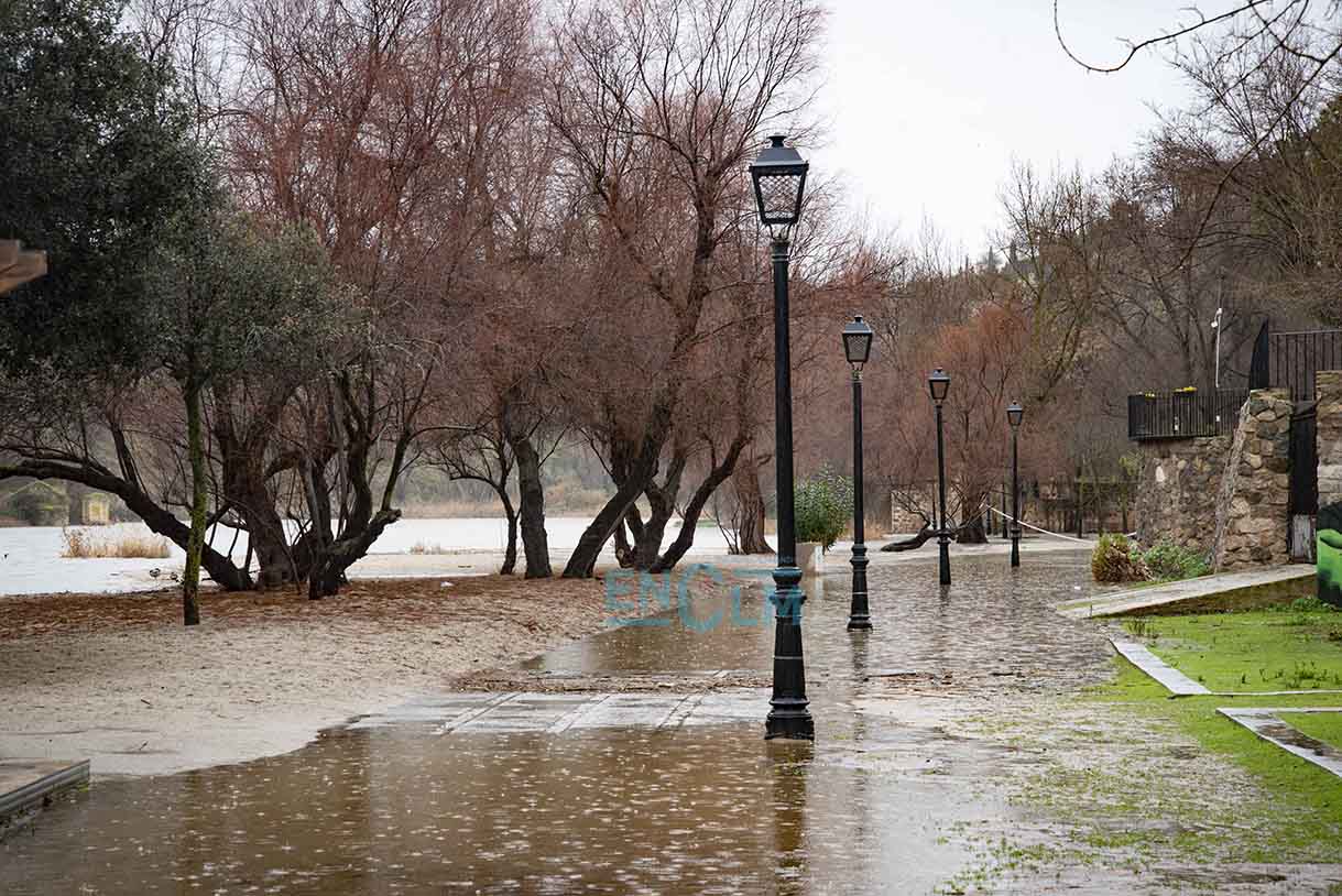 Crecida del río Tajo a su paso por Toledo. Foto: Rebeca Arango.
