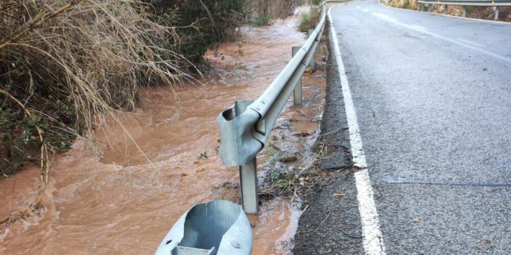 Carretera afectada en Albacete por las crecidas. Foto: JCCM