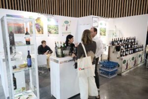 DO Mancha stand