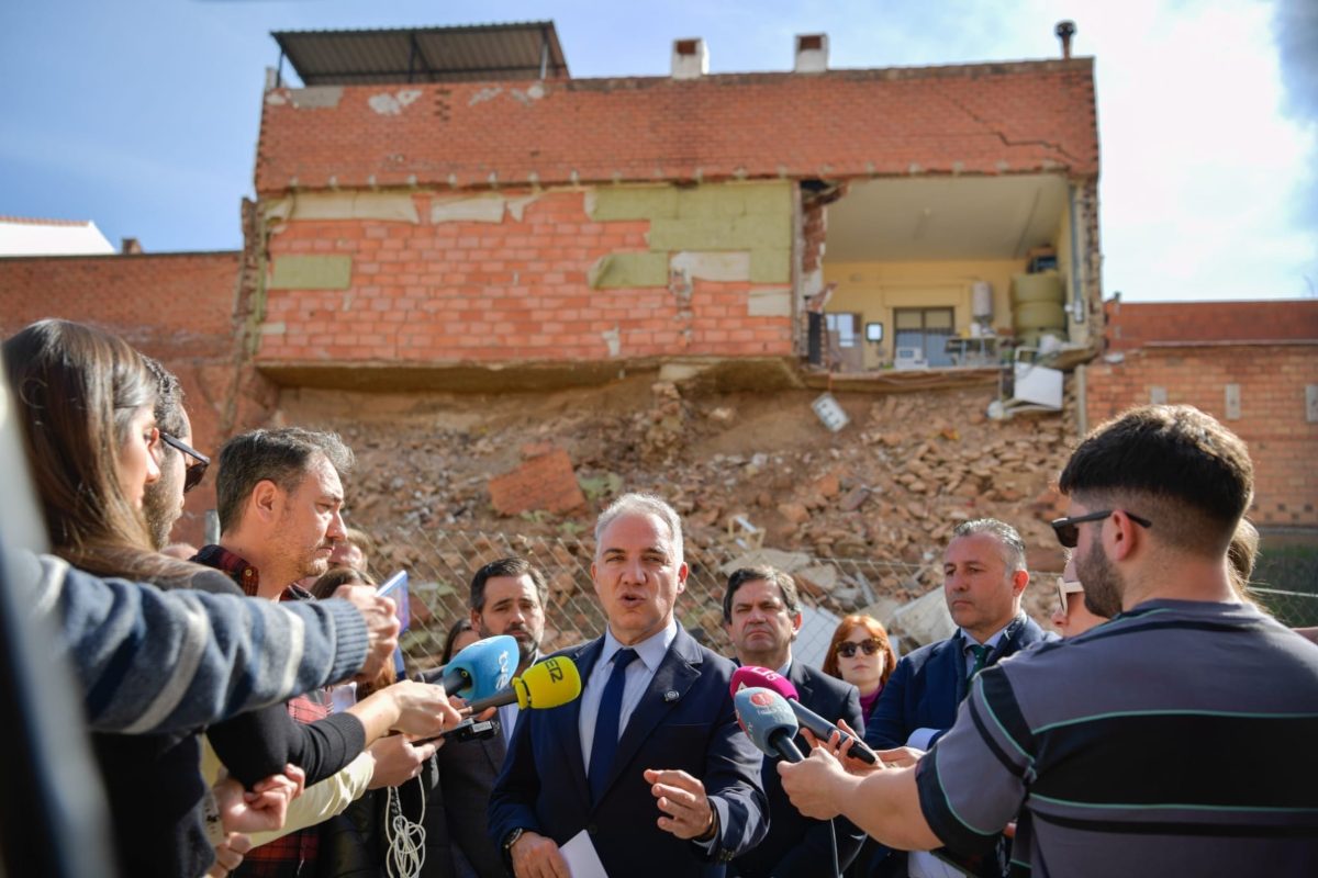 El vicesecretario del PP, Elías Bendodo, ha visitado Malagón este martes - Foto: Europa Press