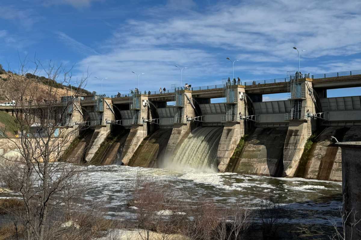 Imagen de la presa del embalse de Gasset
