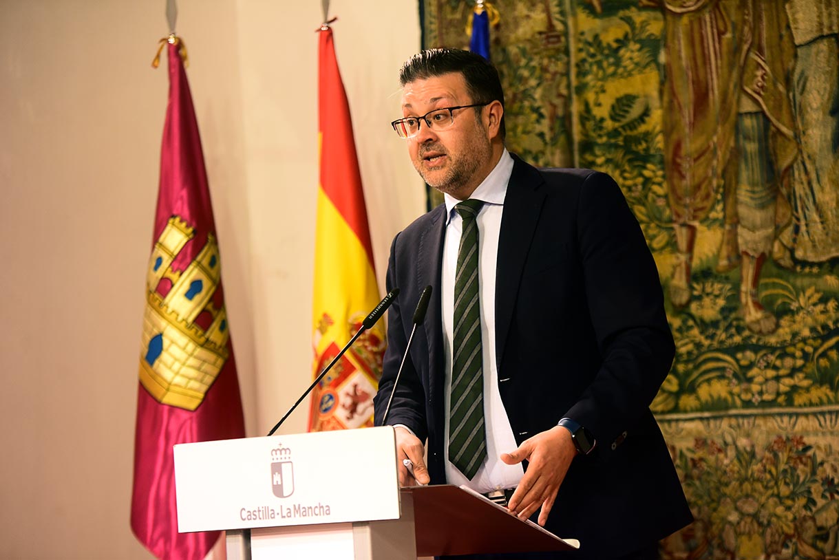 Amador Pastor durante la presentación del Plan Regional de Investigación Científica. Foto: Rebeca Arango.