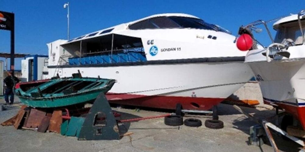 Foto de archivo del barco de Ciudad de Vascos.