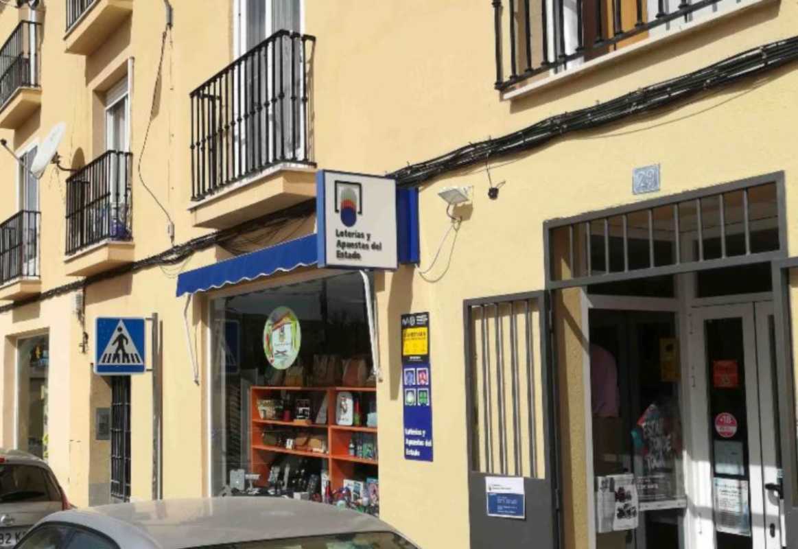 El boleto ha tocado en la administración situada en la calle Fragüa de Ontígola.