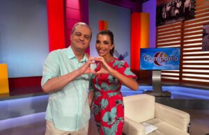 Ramón García y Gloria Santoro, presentadores de 'En compañía'.