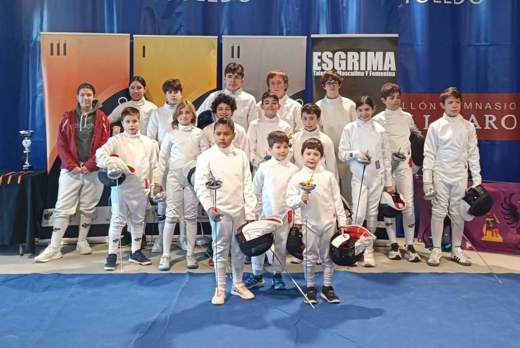 Deportistas del Club Esgrima Toledo.