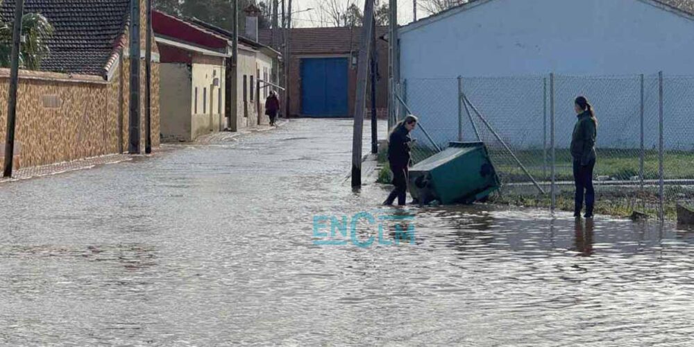 Imagen de una zona de El Robledo (Ciudad Real) afectada por la crecida del río Bullaque
