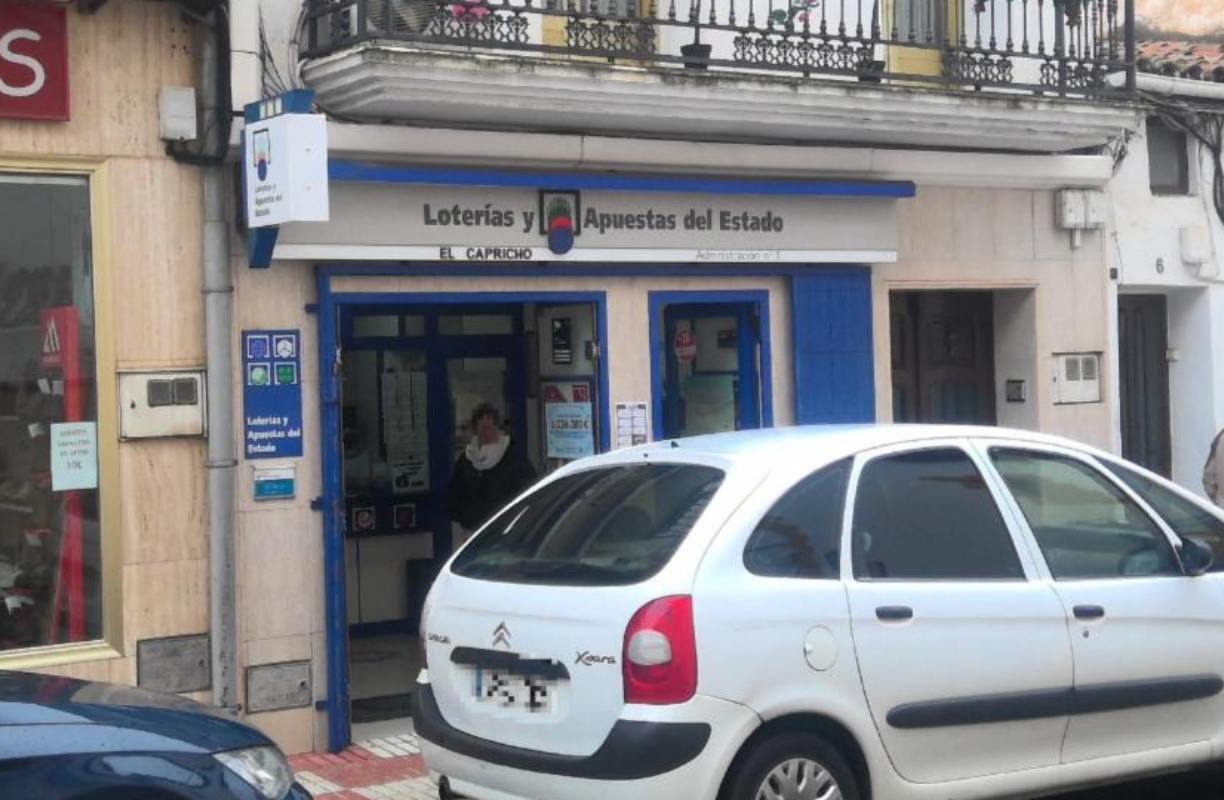 El premio ha sido vendido en la administración número 1 de Almadén, situada en la calle Sacerdote Ángel Muñoz.