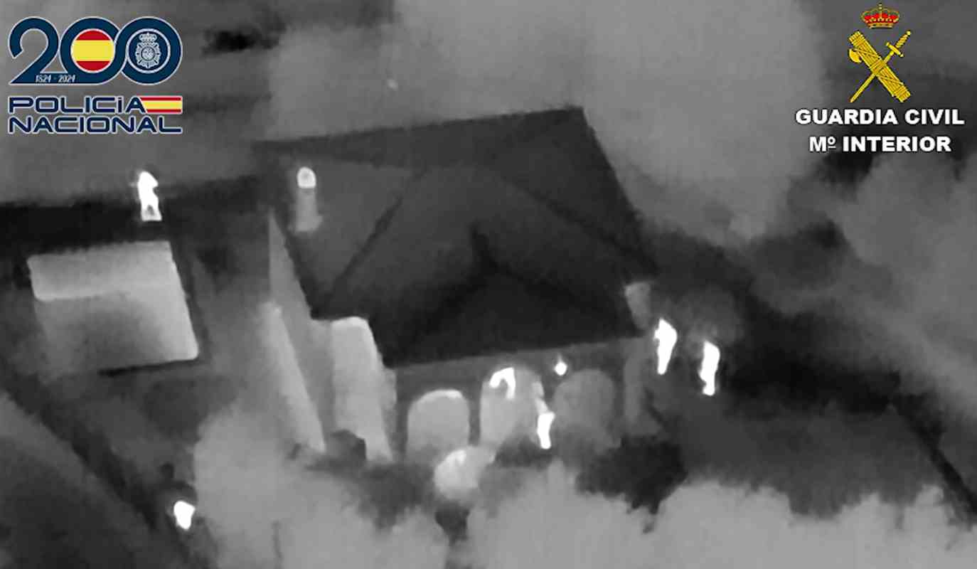 Operación policía en Méntrida.