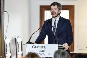 Ministro de Cultura, Ernest Urtasun Foto: Rafael Martin/ EP