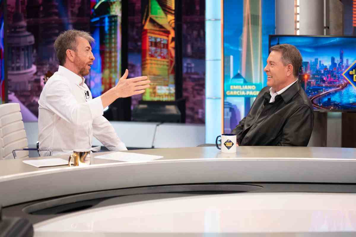 Pablo Motos y Emiliano García-Page en El Hormiguero.