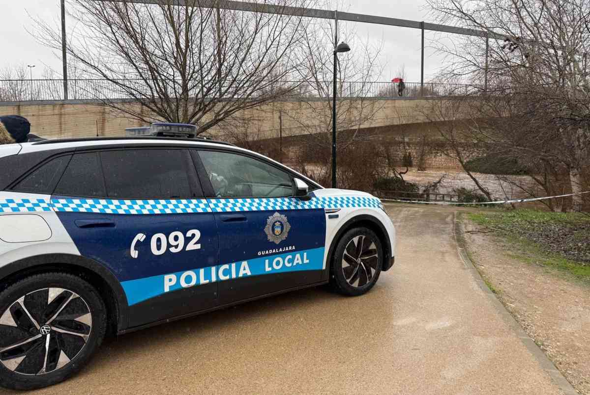 Paseo fluvial río Henares cerrado