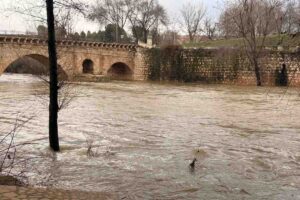 Río Henares nivel naranja Foto: EP