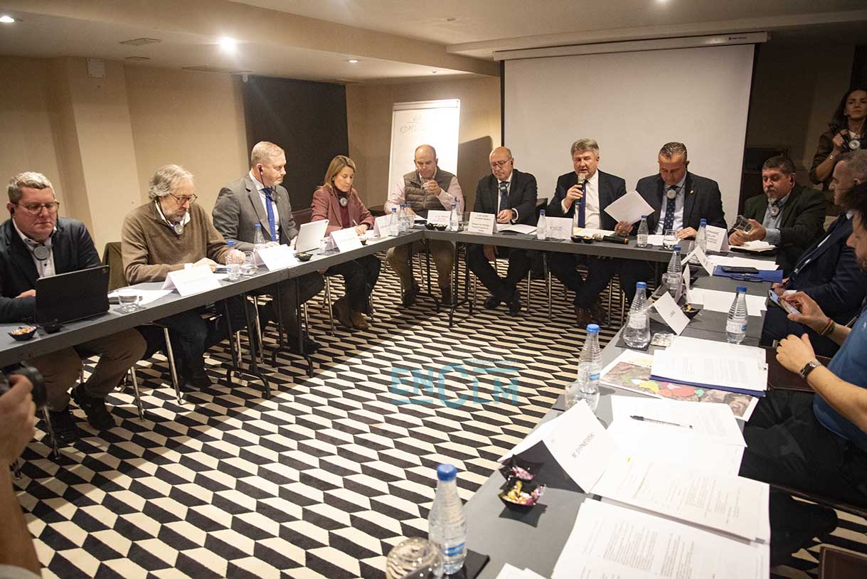 Europarlamentarios analizan en Toledo la aplicación de la legislación sobre medio ambiente de la UE en el Parque Nacional de Cabañeros. Foto: Rebeca Arango.