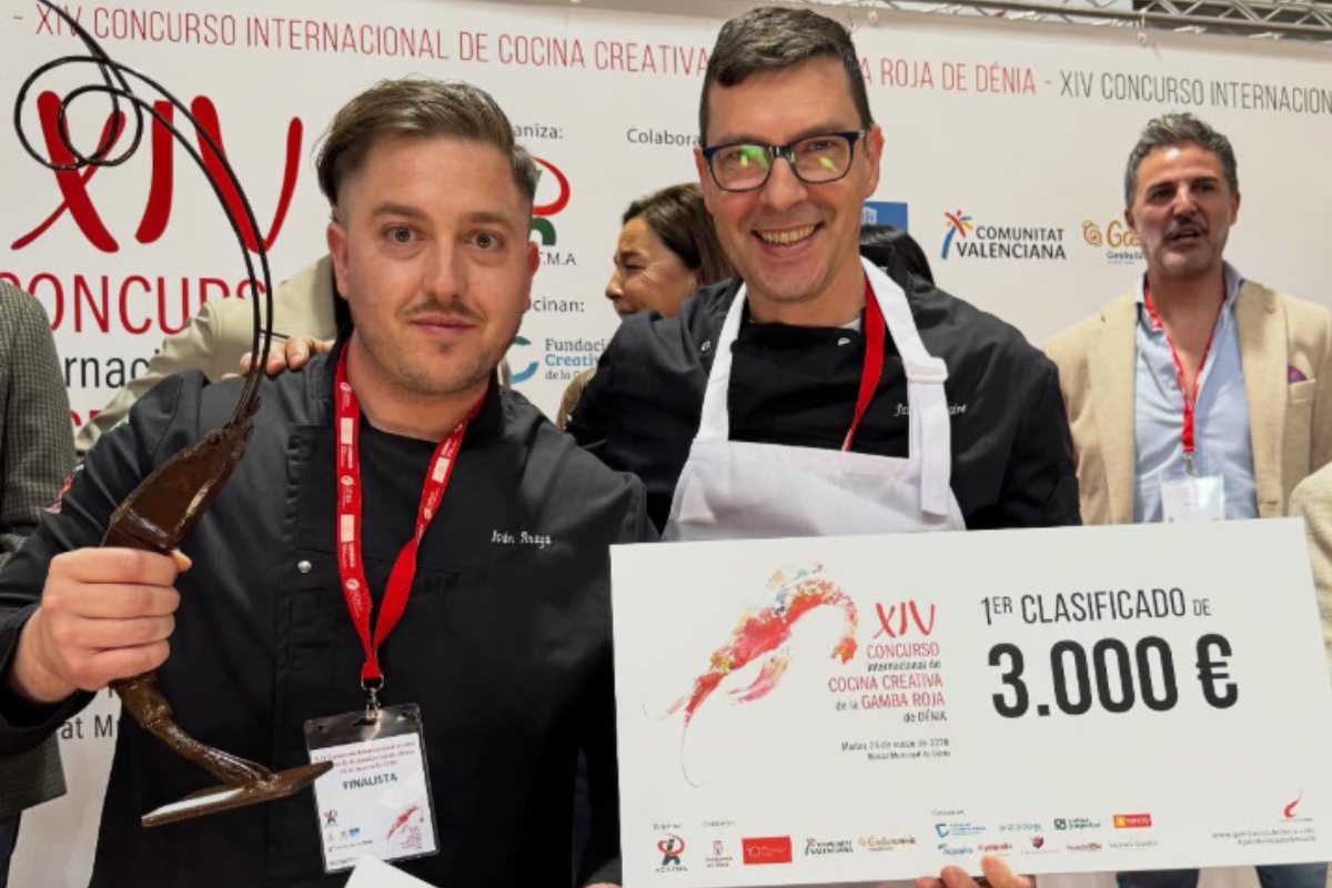 El chef Iván Anaya, junto a su paisano y compañero en el Mirador de La Mancha, Javier Donaire