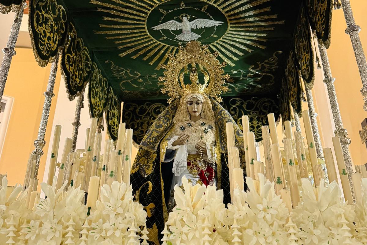 Ntra. Sra. de la Esperanza Macarena de Albacete. Foto: Elena Valero