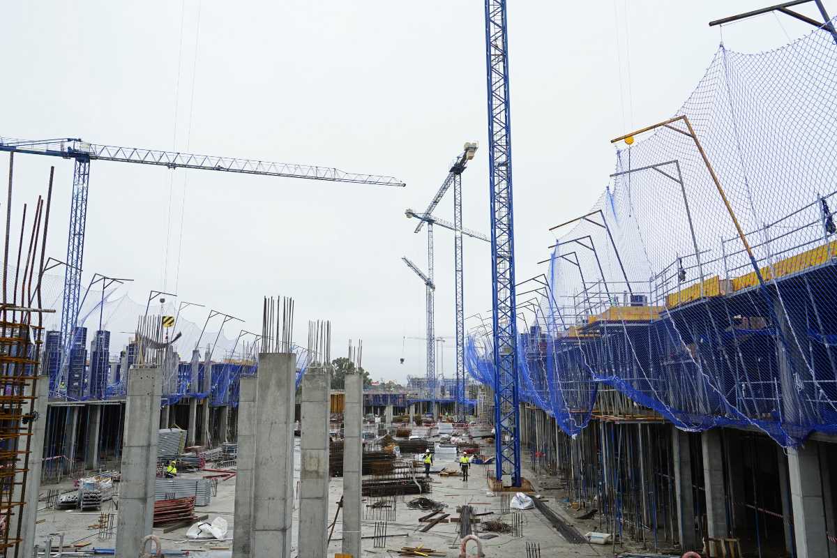 Imagen de archivo de varias viviendas en construcción