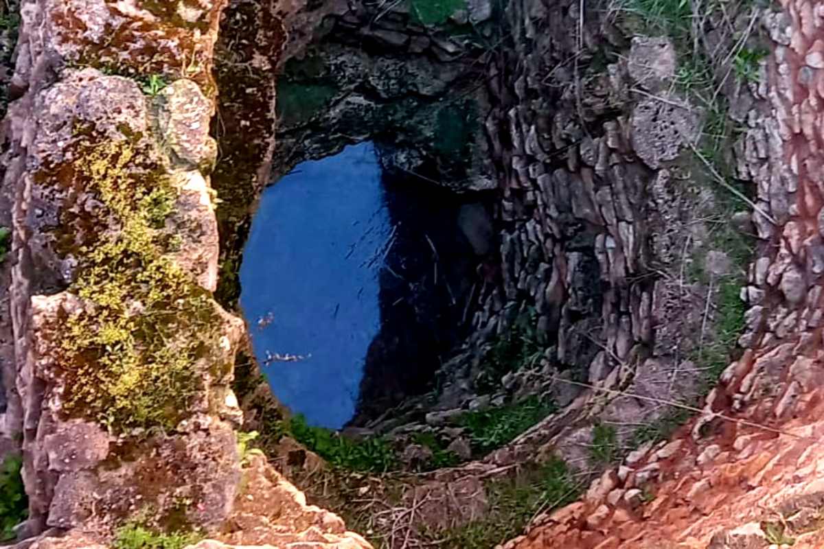 Imagen del interior del pozo de la Motilla del Azuer