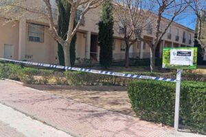 Parque precintado por el Seprona de la Guardia Civil y en el que han aparecido varios gatos muertos