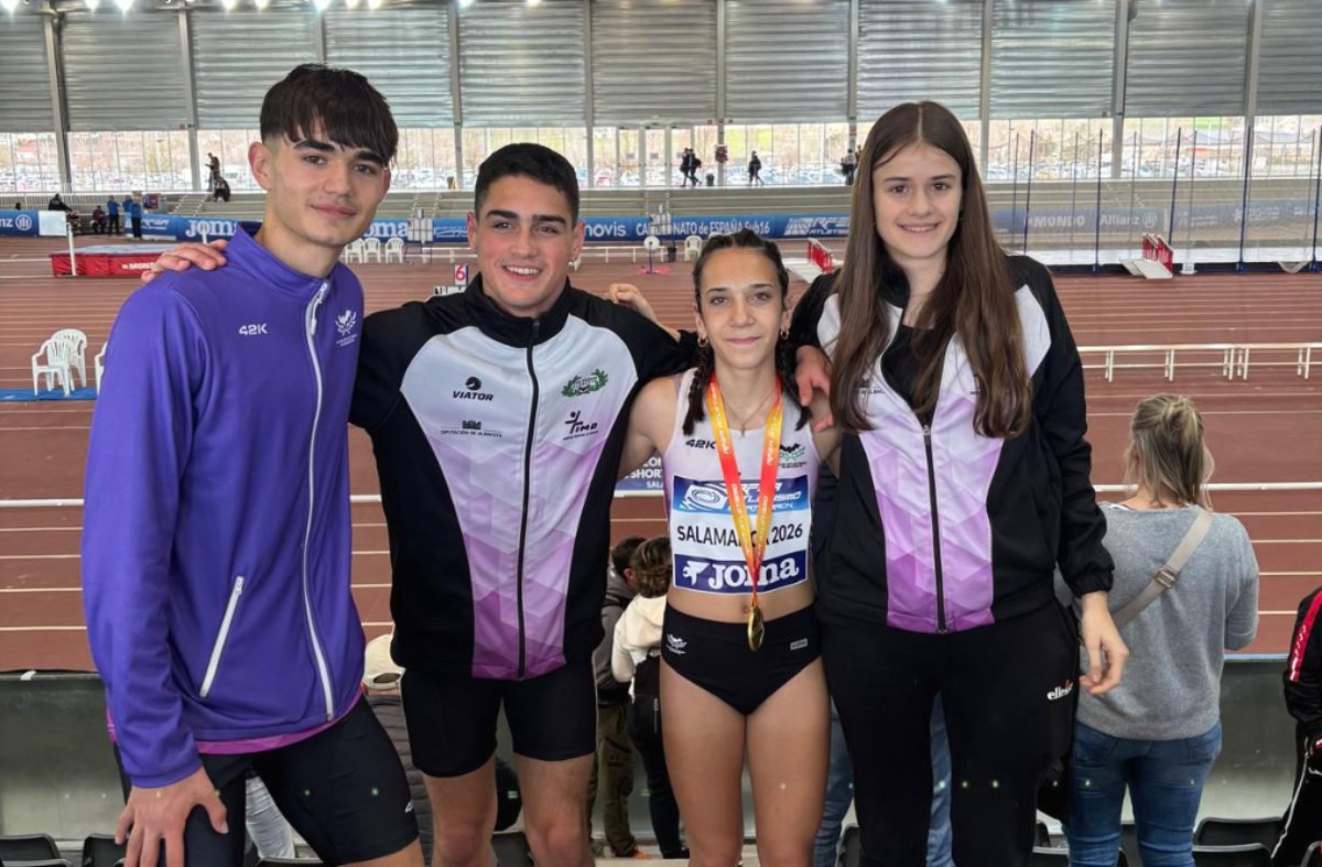 Representantes del Club Atletismo-Diputación en el Campeonato de España sub16