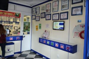 Administración de loterías ‘El Salvador’ Nº2 en La Roda (Albacete)