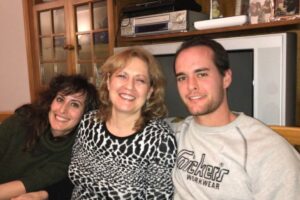 José Pascual Pinar junto a su familia