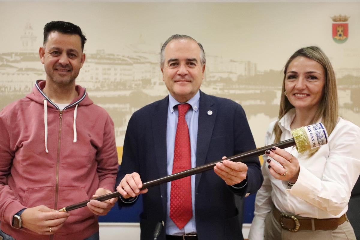 Presentación del bastón de Mondas 2026 de Talavera