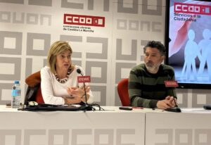 El secretario general de la Federación de Servicios a la Ciudadanía de CCOO (FSC-CCOO), Lucho Palazzo, y la secretaria general de la FSC-CCOO C-LM, Carmen Juste.