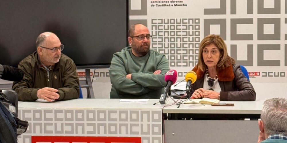 La secretaria general de la FSC en Castilla La Mancha, Carmen Juste, en rueda de prensa. Foto: EP