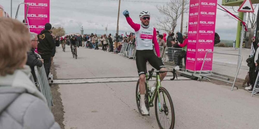 Pasada edición del Trofeo Santísimo Cristo de la Sala de Bargas. Foto. Peña Ciclista Bargas.
