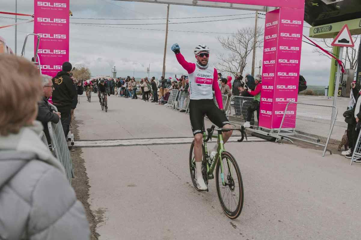Pasada edición del Trofeo Santísimo Cristo de la Sala de Bargas. Foto. Peña Ciclista Bargas.