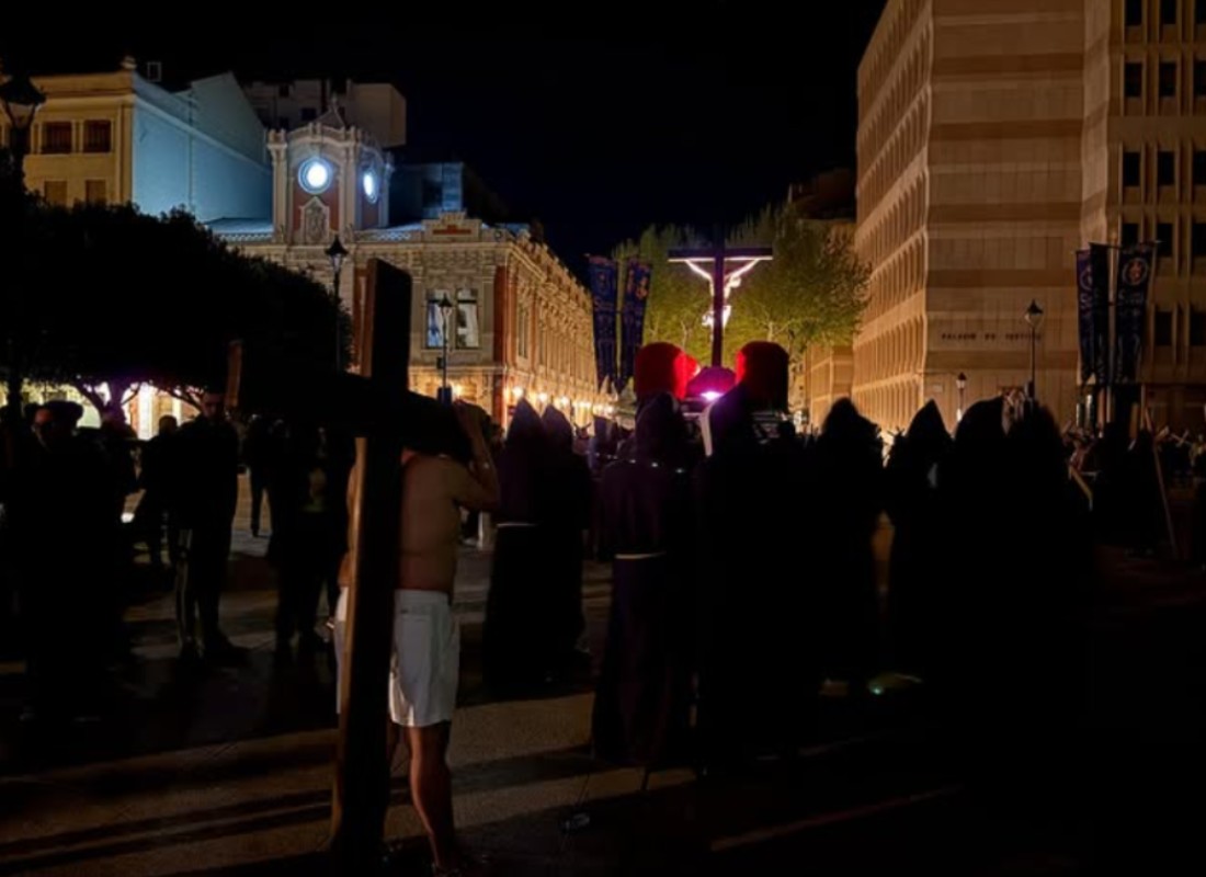 Cofradía del Silencio y Santo Vía Crucis de Albacete