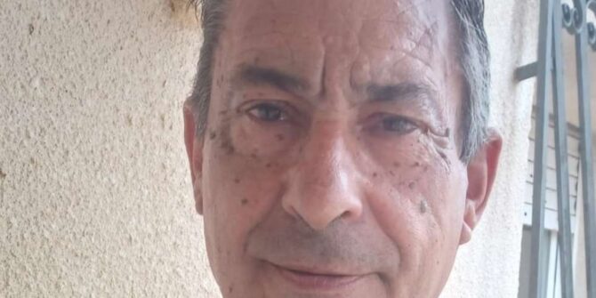 Javier Rodríguez Cogolludo, vendedor de la ONCE en Cobisa (Toledo).