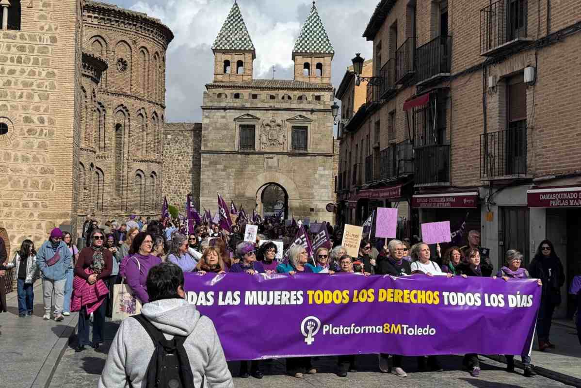 Cabecera de la manifestación del 8M en Toledo. Foto: EP.